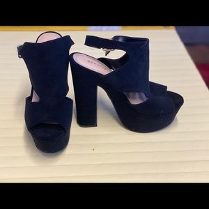 Black Platform Heels